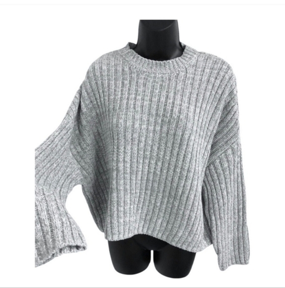 Jessica Simpson gray & white‎ blend crochet braided knit look sweater size large - Picture 1 of 6